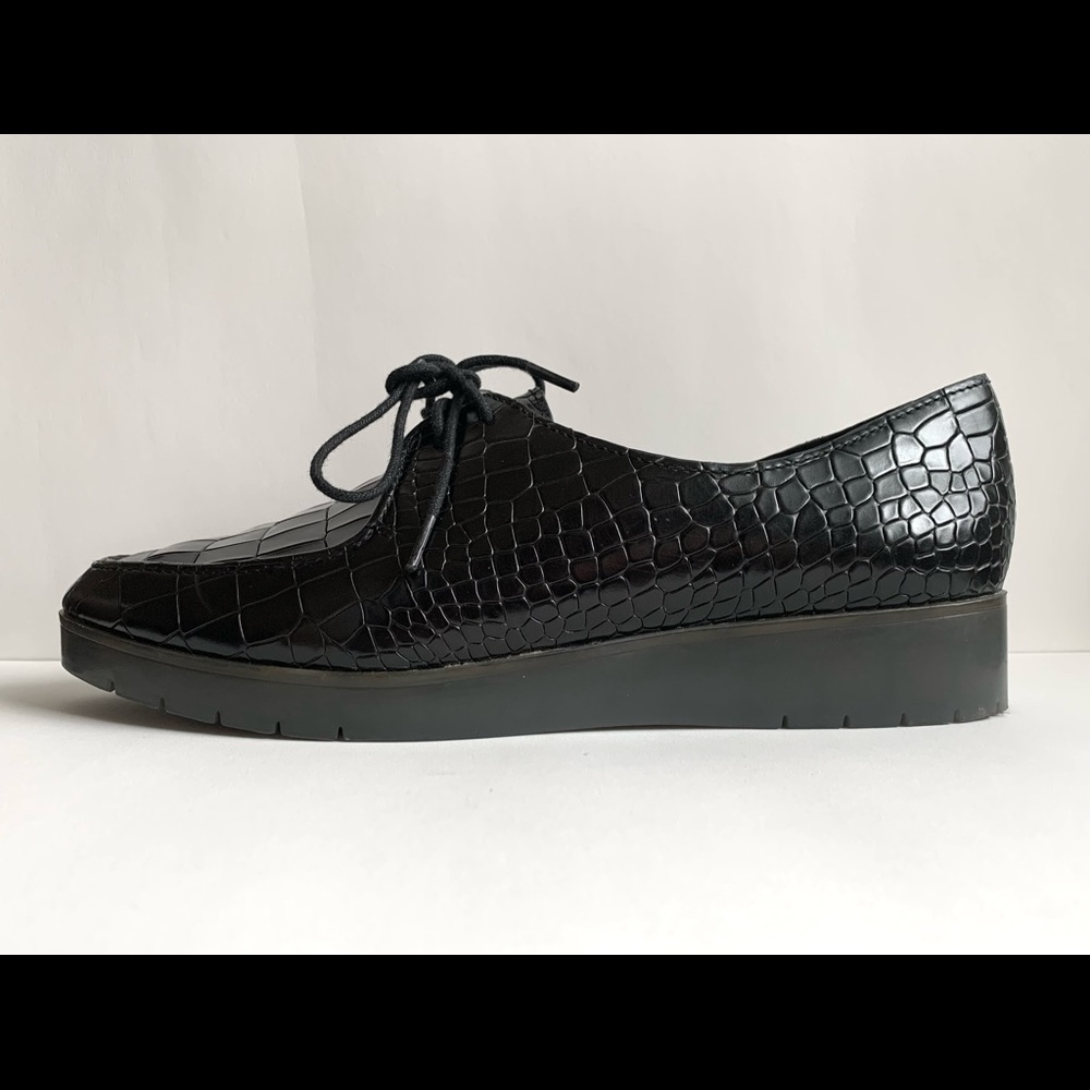 Theory Lia Creeper